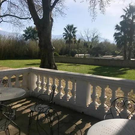 Domaine Castell De Bles 4* Saint-Genis-des-Fontaines