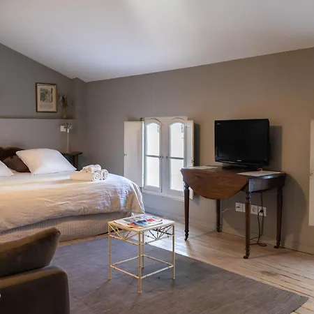 Domaine Castell De Blés Bed & Breakfast