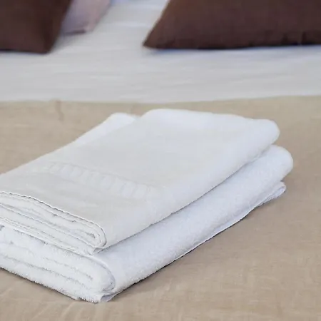Bed & Breakfast Domaine Castell De Blés 4*