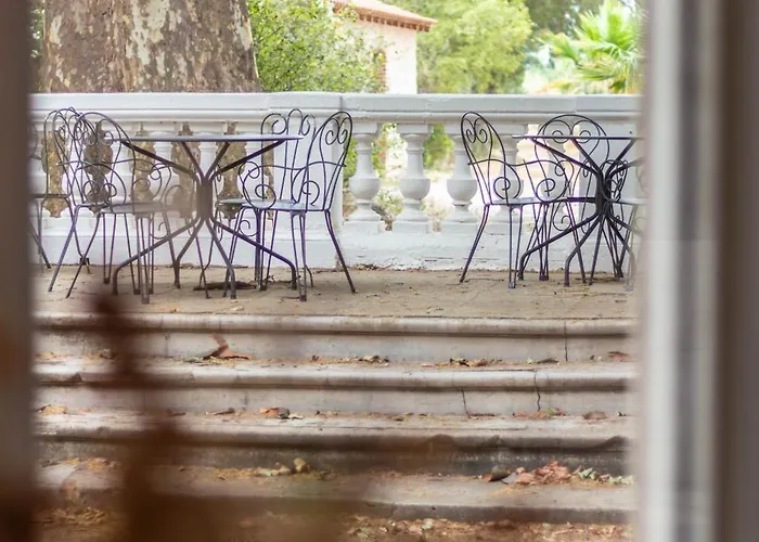 D Hotes Du Castell De Bles 4* Saint-Génis